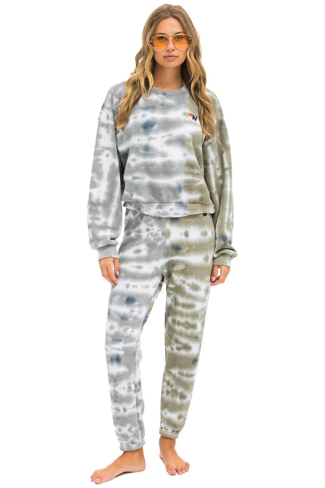HAND DYED RELAXED CREW SWEATSHIRT - TIE DYE GREY // OLIVE - Image 9